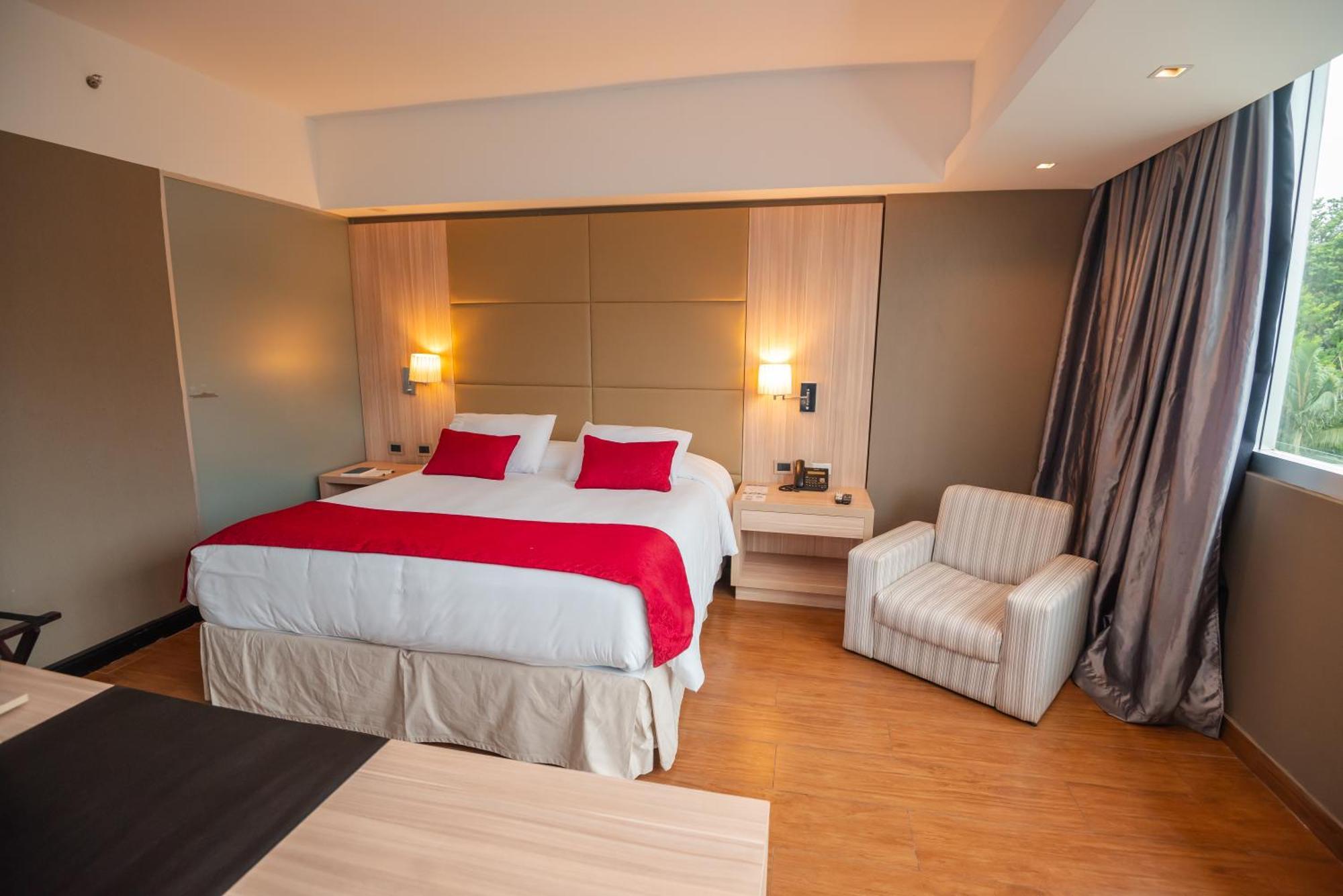 Savoy Hotel Encarnación 外观 照片